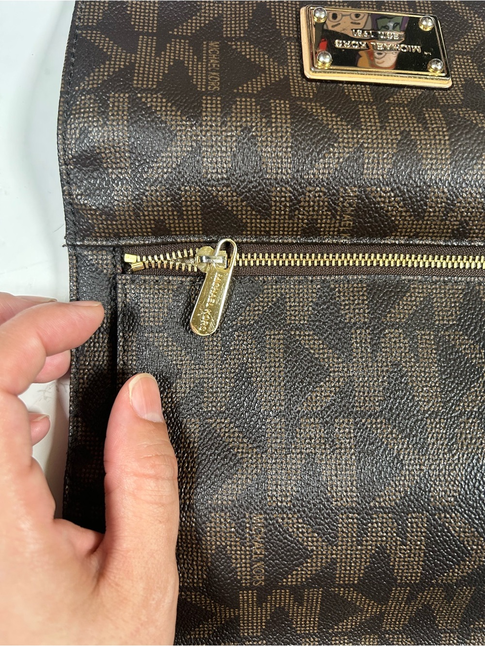 Michael Kors Brown Logo Continental Card Holder with Gold Plate - Picture 8 of 11